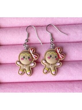 Gingerbread Girl Dangle Drop Earrings